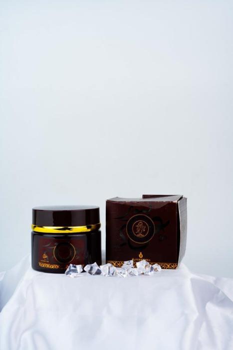 BAKHOOR PURE OUD