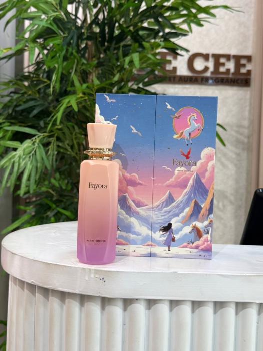 PARIS CORNER FAYORA