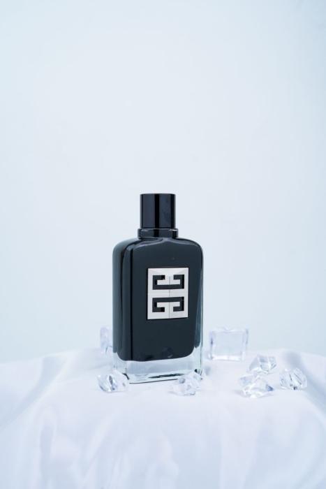 GIVENCHY GENTLEMAN SOCIETY