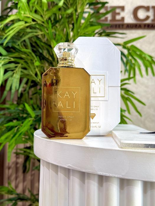 KAYALI INVITE ONLY AMBER | 23